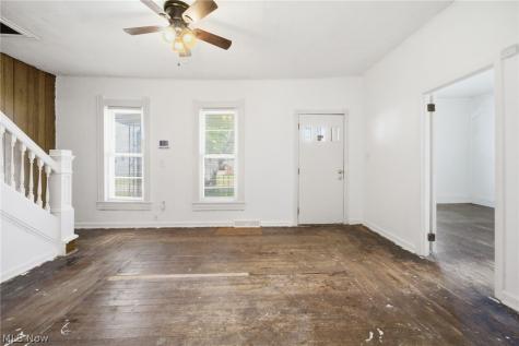 115 W 30th Street Lorain OH 44055