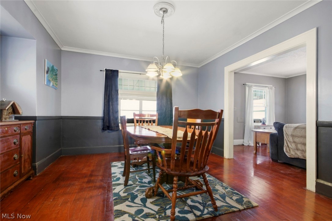 32 Como Street Struthers OH 44471