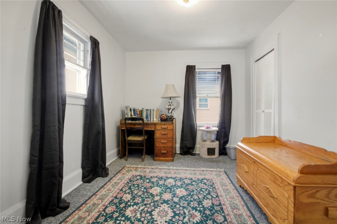 32 Como Street Struthers OH 44471