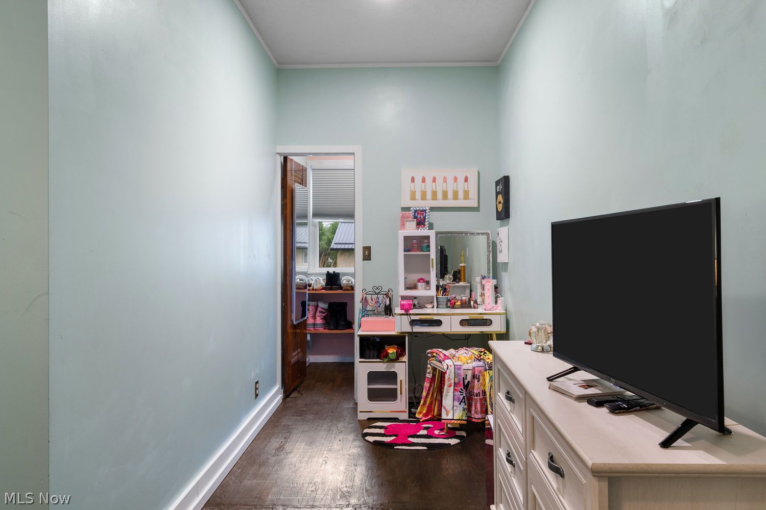 501 E 12th Street Uhrichsville OH 44683