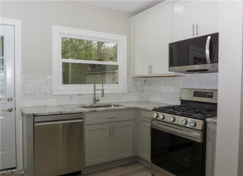 3970 Monticello Boulevard Cleveland Heights OH 44121