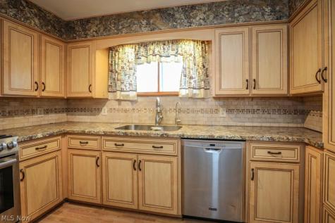 6361 Marchinn Drive Ravenna OH 44266