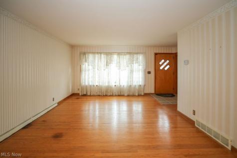 6361 Marchinn Drive Ravenna OH 44266