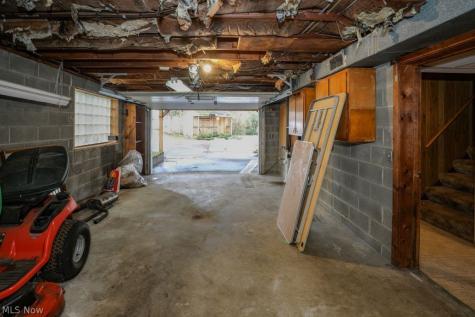 6361 Marchinn Drive Ravenna OH 44266