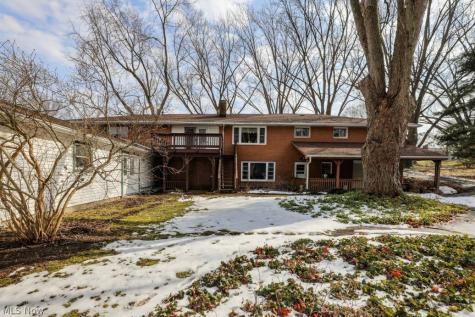 6361 Marchinn Drive Ravenna OH 44266