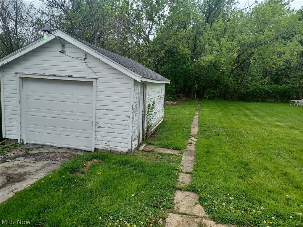 1639 Wellington Avenue Youngstown OH 44509
