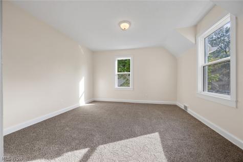 617 Moreley Avenue Akron OH 44320