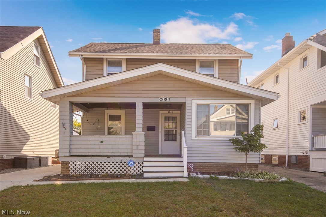2083 Chesterland Avenue Lakewood OH 44107