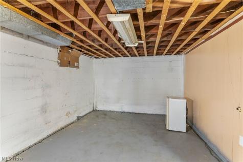 2311 Coronado Avenue Youngstown OH 44504