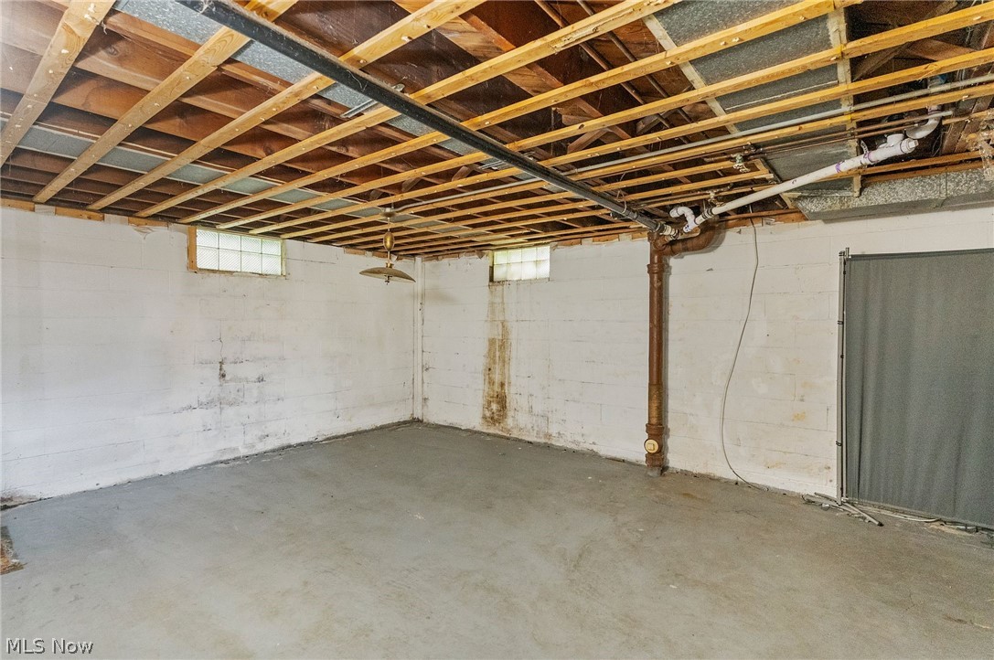2311 Coronado Avenue Youngstown OH 44504
