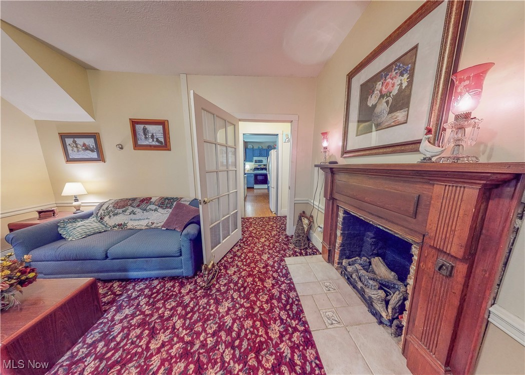 5696 Steubenville Road SE Amsterdam OH 43903
