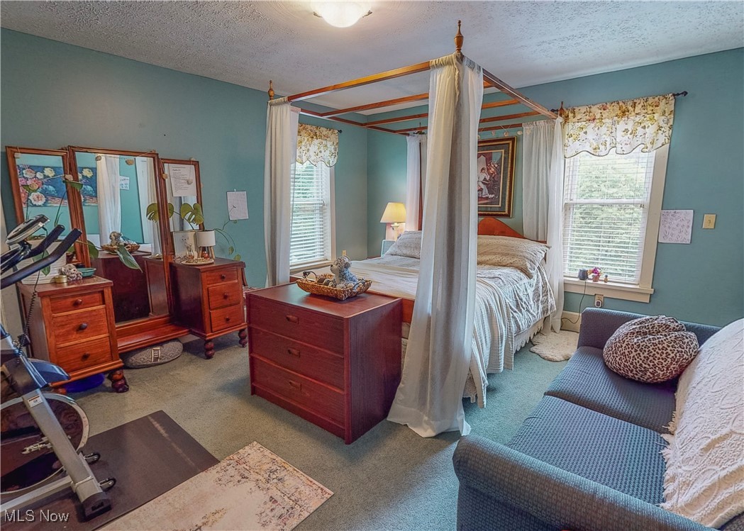 5696 Steubenville Road SE Amsterdam OH 43903