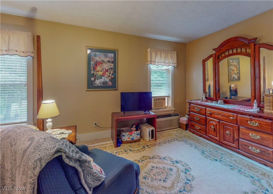 5696 Steubenville Road SE Amsterdam OH 43903