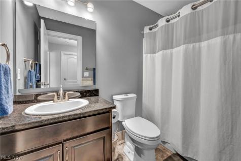 8712 Blue Heron Way Mentor OH 44060