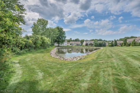 8712 Blue Heron Way Mentor OH 44060