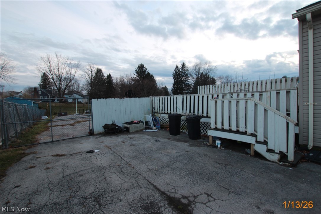 377 Coitsville Road Campbell OH 44405