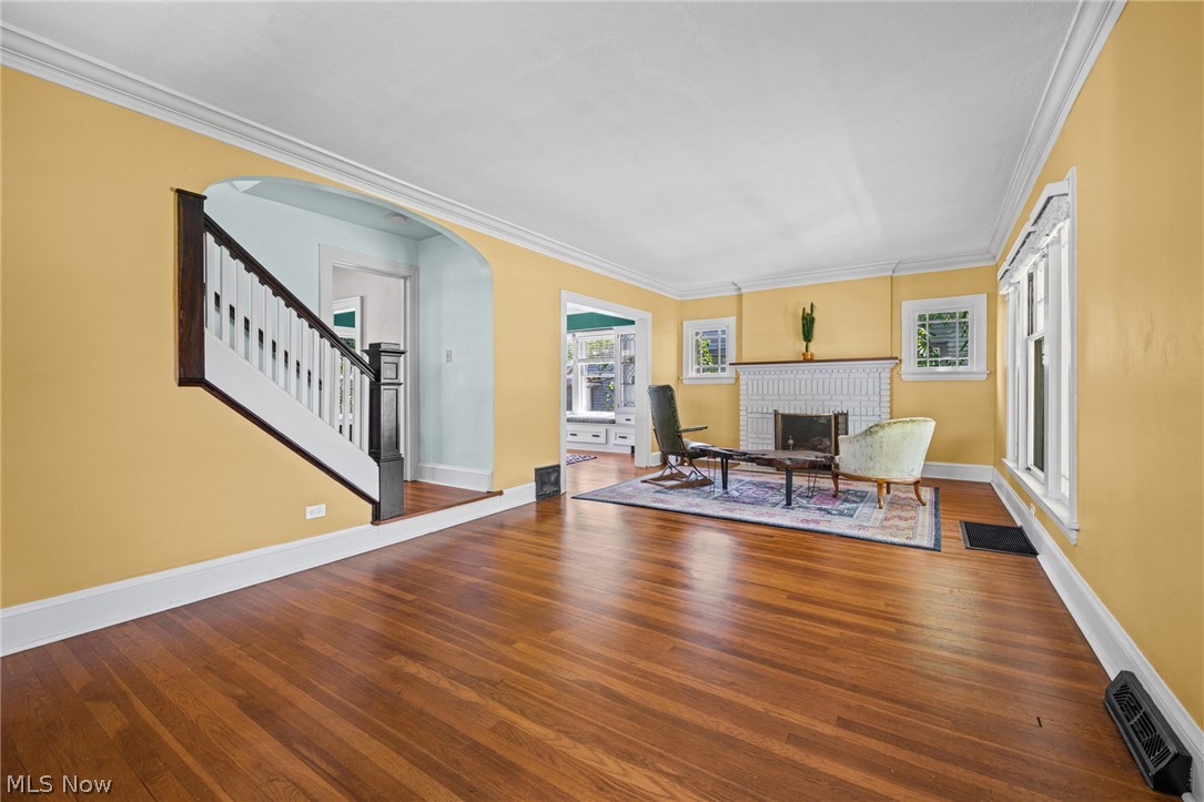 3363 E Scarborough Road Cleveland Heights OH 44118
