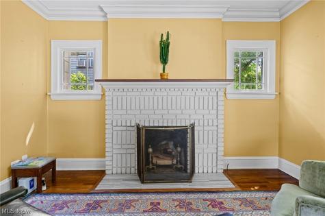 3363 E Scarborough Road Cleveland Heights OH 44118