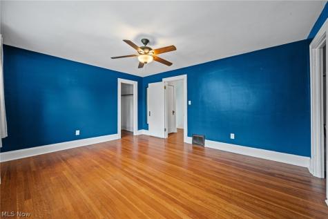 3363 E Scarborough Road Cleveland Heights OH 44118