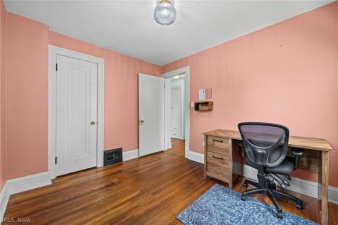3363 E Scarborough Road Cleveland Heights OH 44118