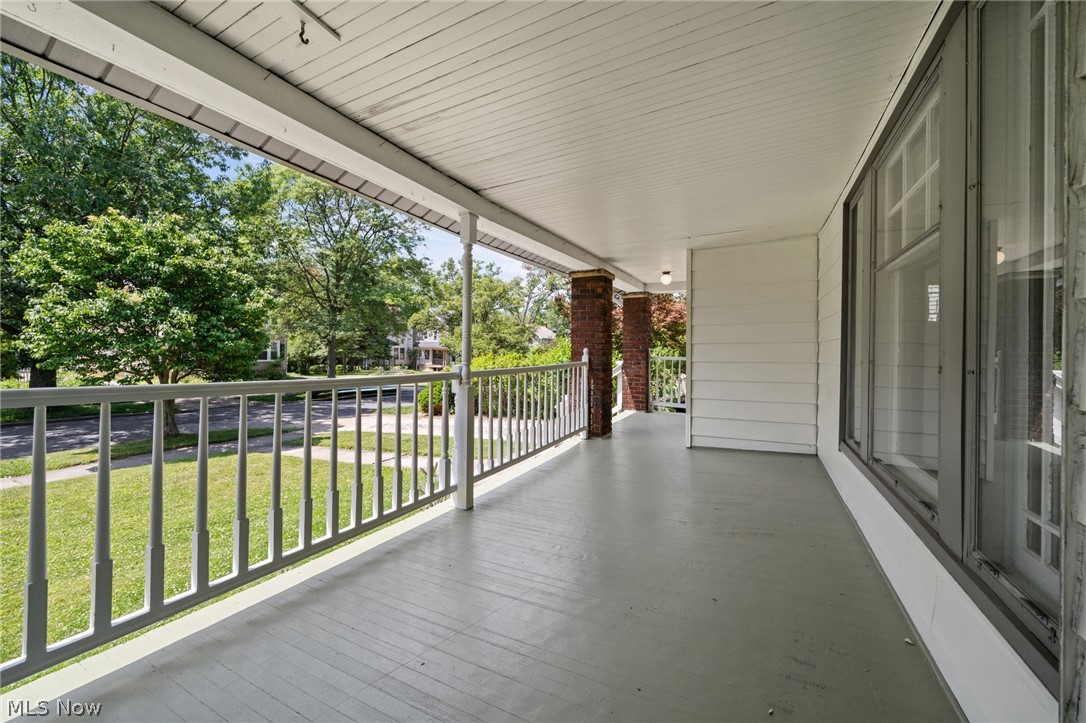 3363 E Scarborough Road Cleveland Heights OH 44118