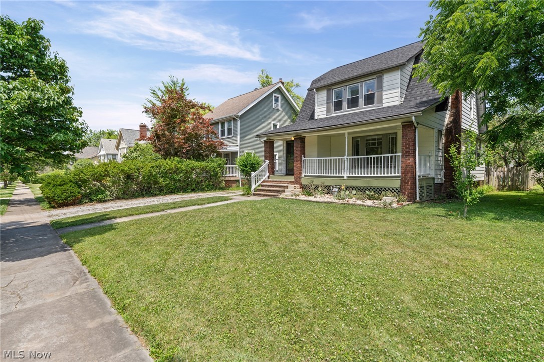 3363 E Scarborough Road Cleveland Heights OH 44118