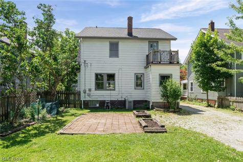 3363 E Scarborough Road Cleveland Heights OH 44118