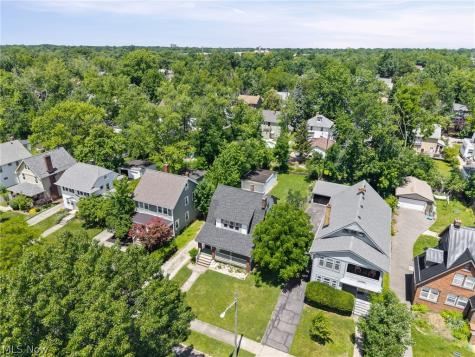 3363 E Scarborough Road Cleveland Heights OH 44118