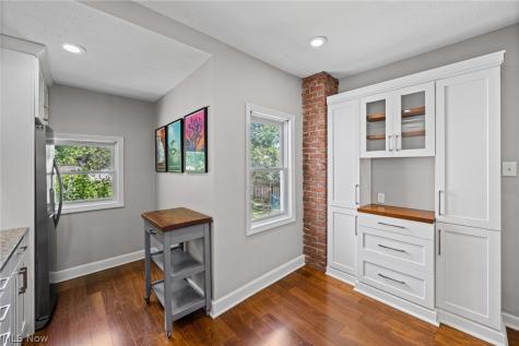 3363 E Scarborough Road Cleveland Heights OH 44118