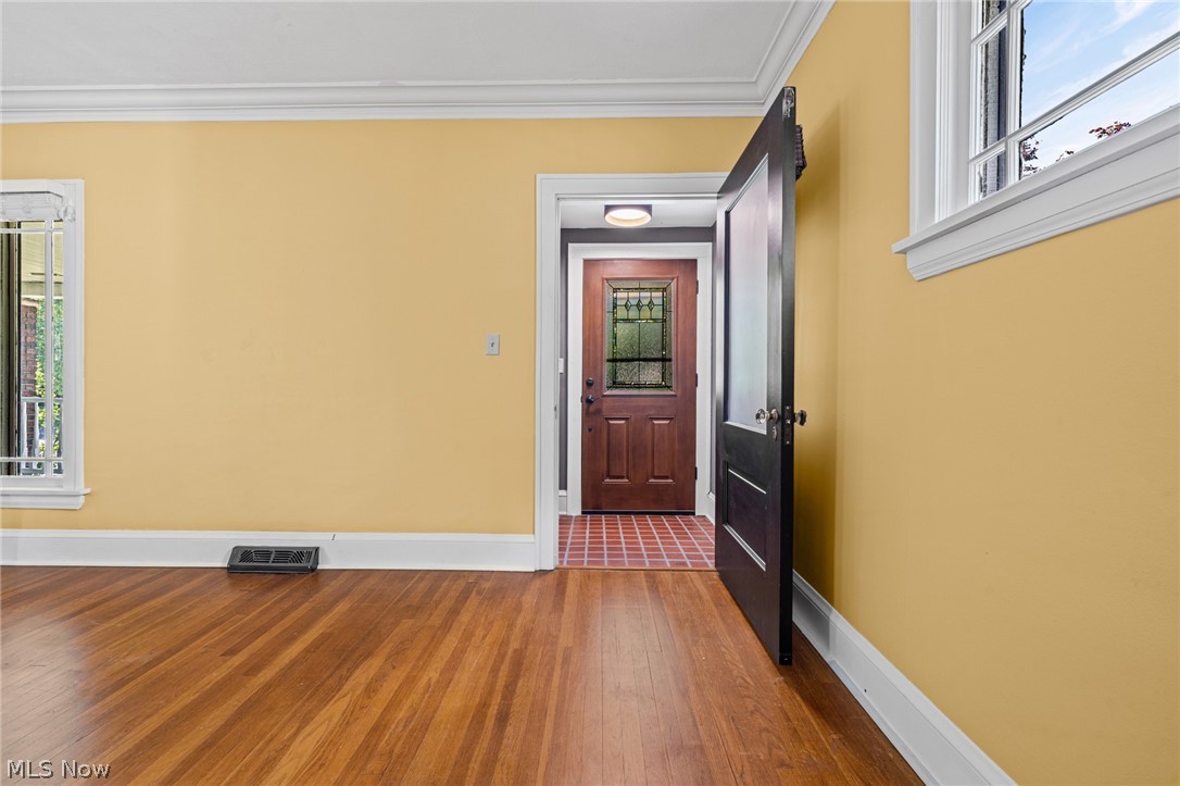3363 E Scarborough Road Cleveland Heights OH 44118