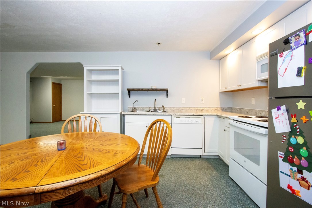 2585 Greenbriar Lane Wooster OH 44691