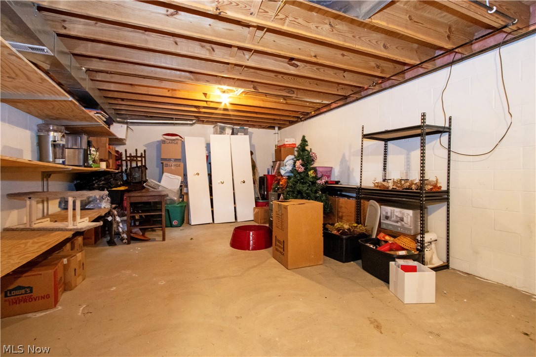 2585 Greenbriar Lane Wooster OH 44691