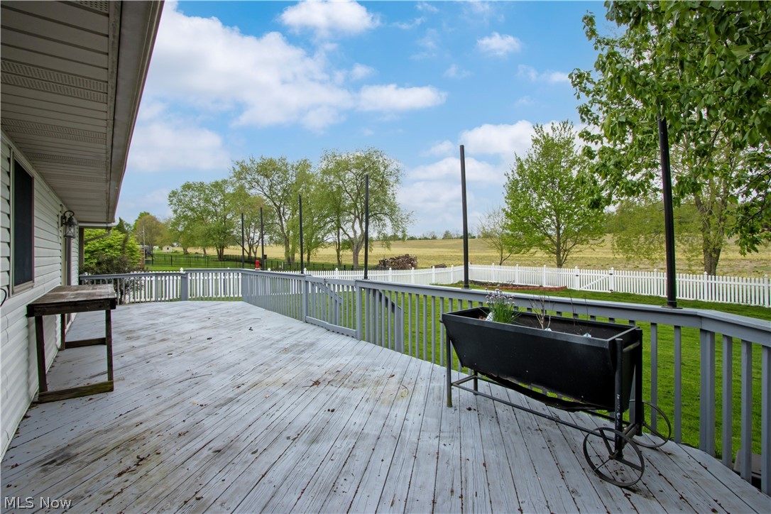 2585 Greenbriar Lane Wooster OH 44691