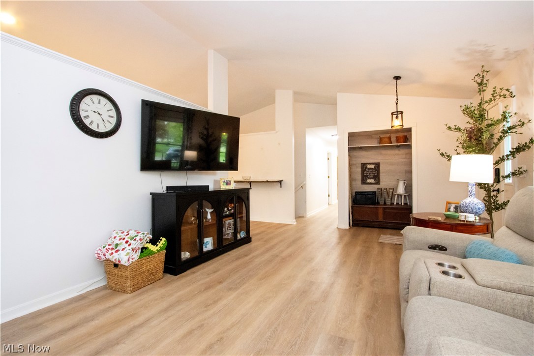 2585 Greenbriar Lane Wooster OH 44691