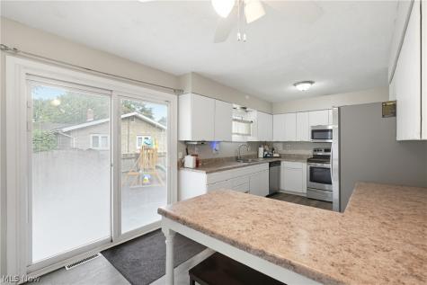 270 Magua Drive Akron OH 44319