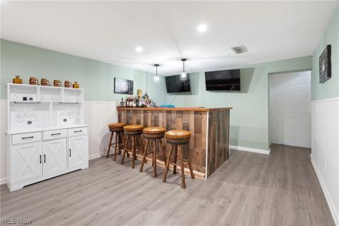 270 Magua Drive Akron OH 44319