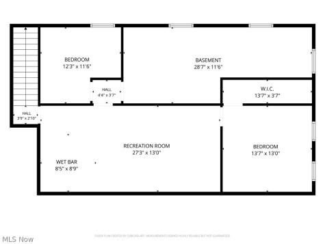 270 Magua Drive Akron OH 44319