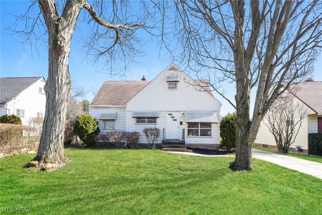 6045 Dunham Road Maple Heights OH 44137