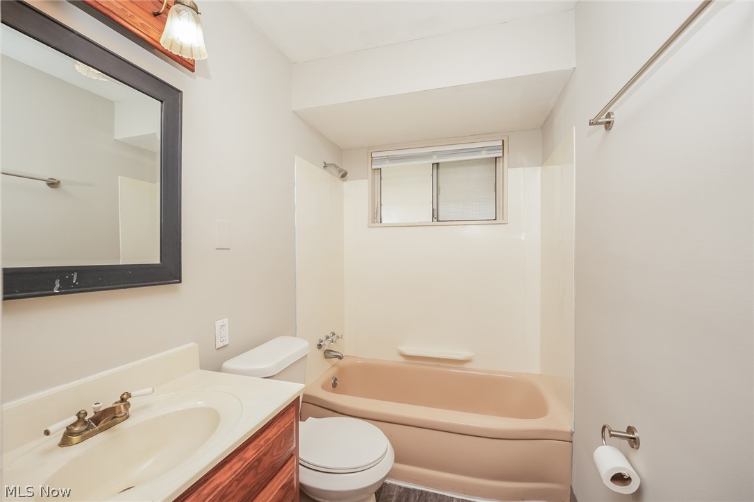 6045 Dunham Road Maple Heights OH 44137
