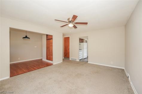 6045 Dunham Road Maple Heights OH 44137