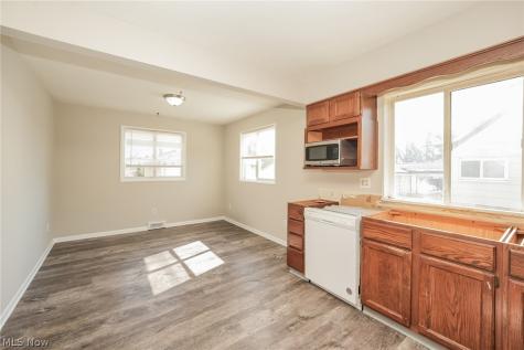 6045 Dunham Road Maple Heights OH 44137