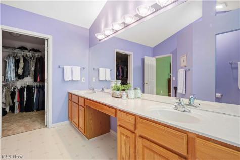 36316 S Park Drive Avon OH 44011