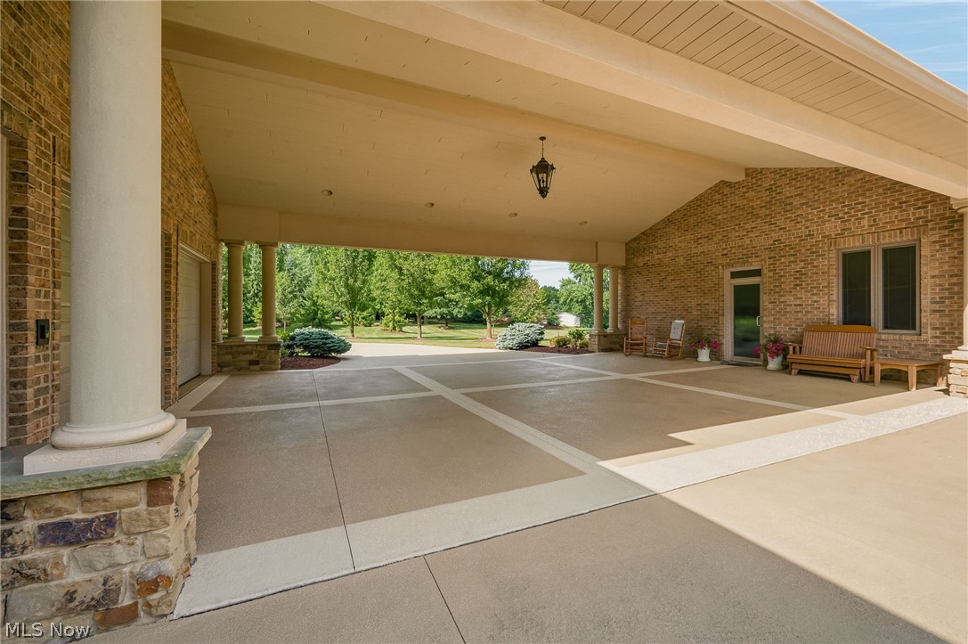 1521 Easthill Street SE North Canton OH 44720
