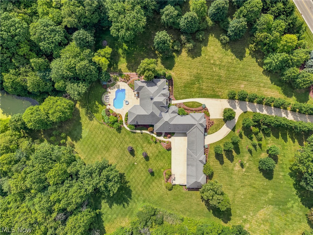 1521 Easthill Street SE North Canton OH 44720