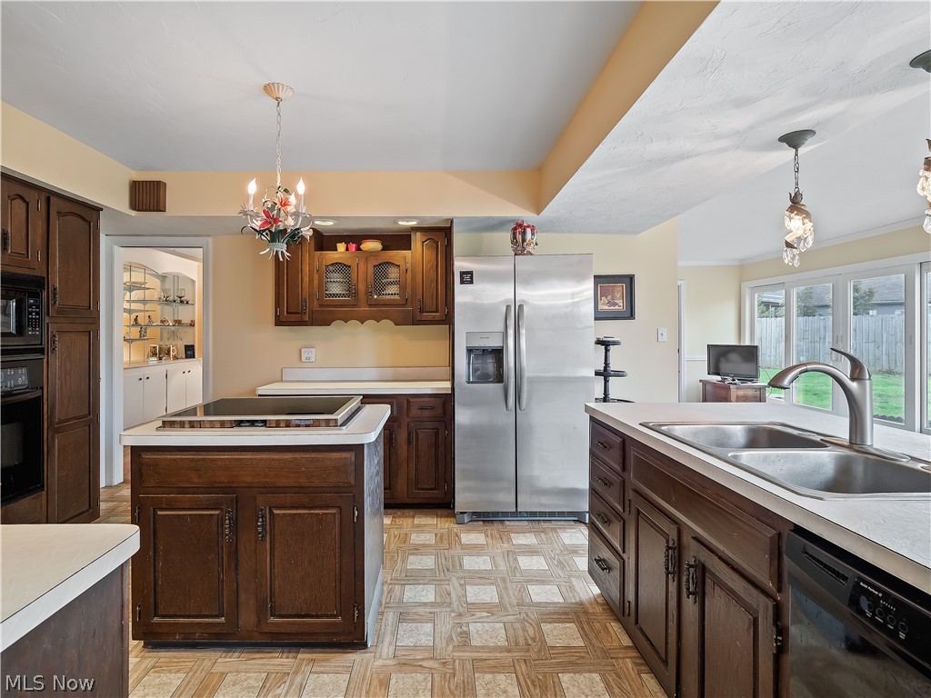 1565 Greenleaf Circle Westlake OH 44145