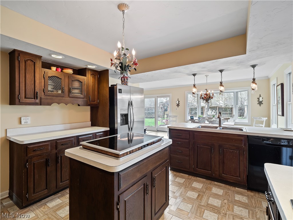 1565 Greenleaf Circle Westlake OH 44145