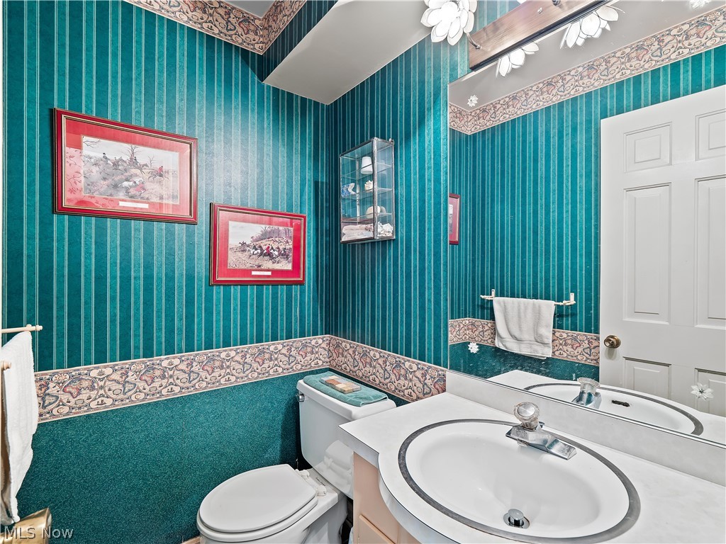 1565 Greenleaf Circle Westlake OH 44145