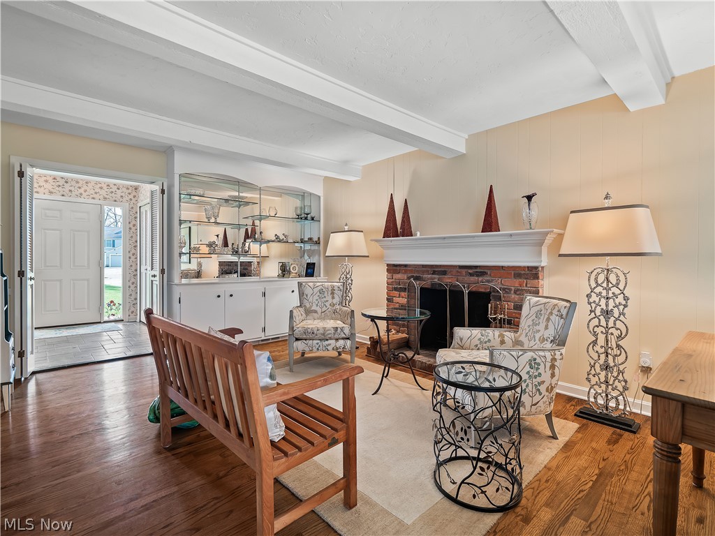 1565 Greenleaf Circle Westlake OH 44145