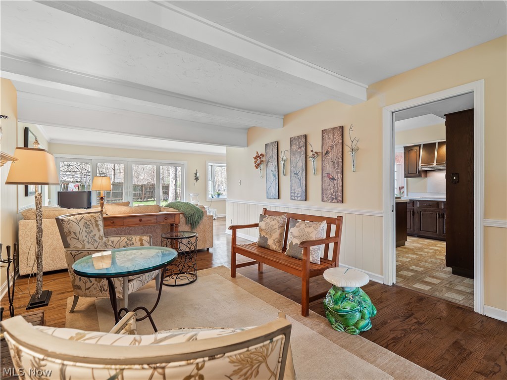 1565 Greenleaf Circle Westlake OH 44145
