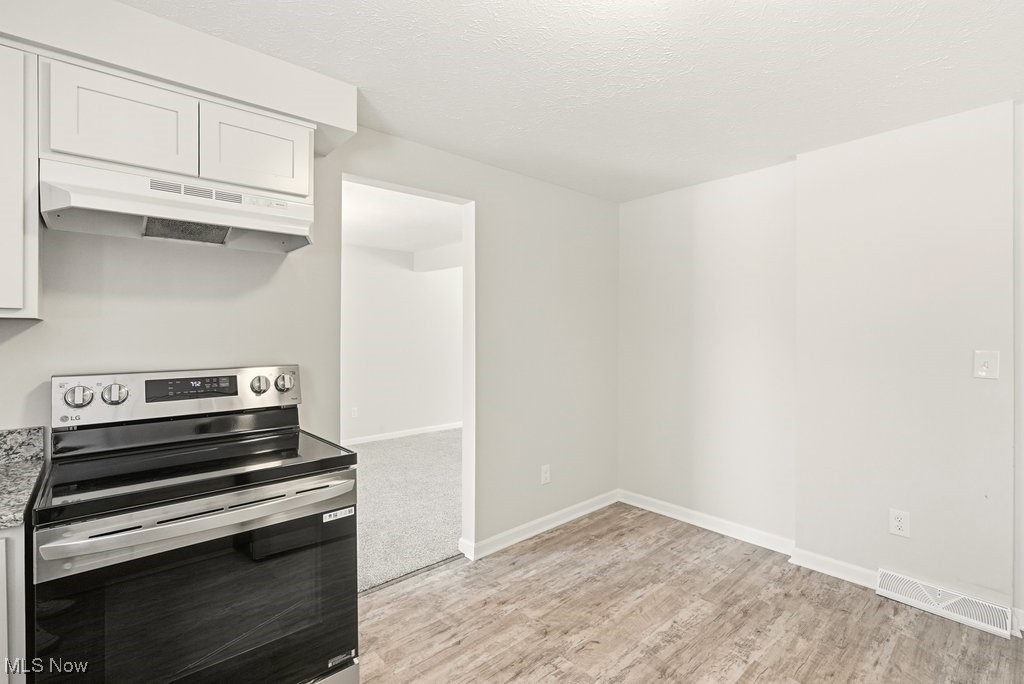 8800 Lawton Drive Macedonia OH 44056